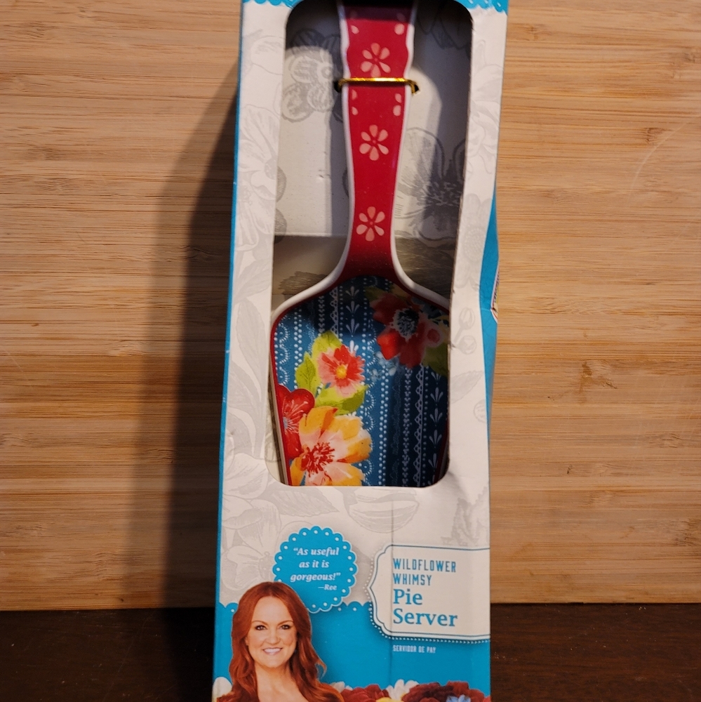 NIB Pioneer Woman Wildflower Whimsy server
